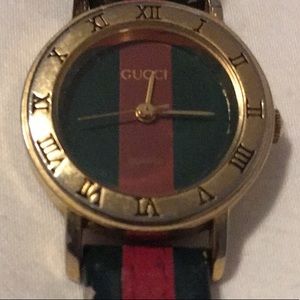 Authentic Vintage Gucci Watch with Genuine Leather